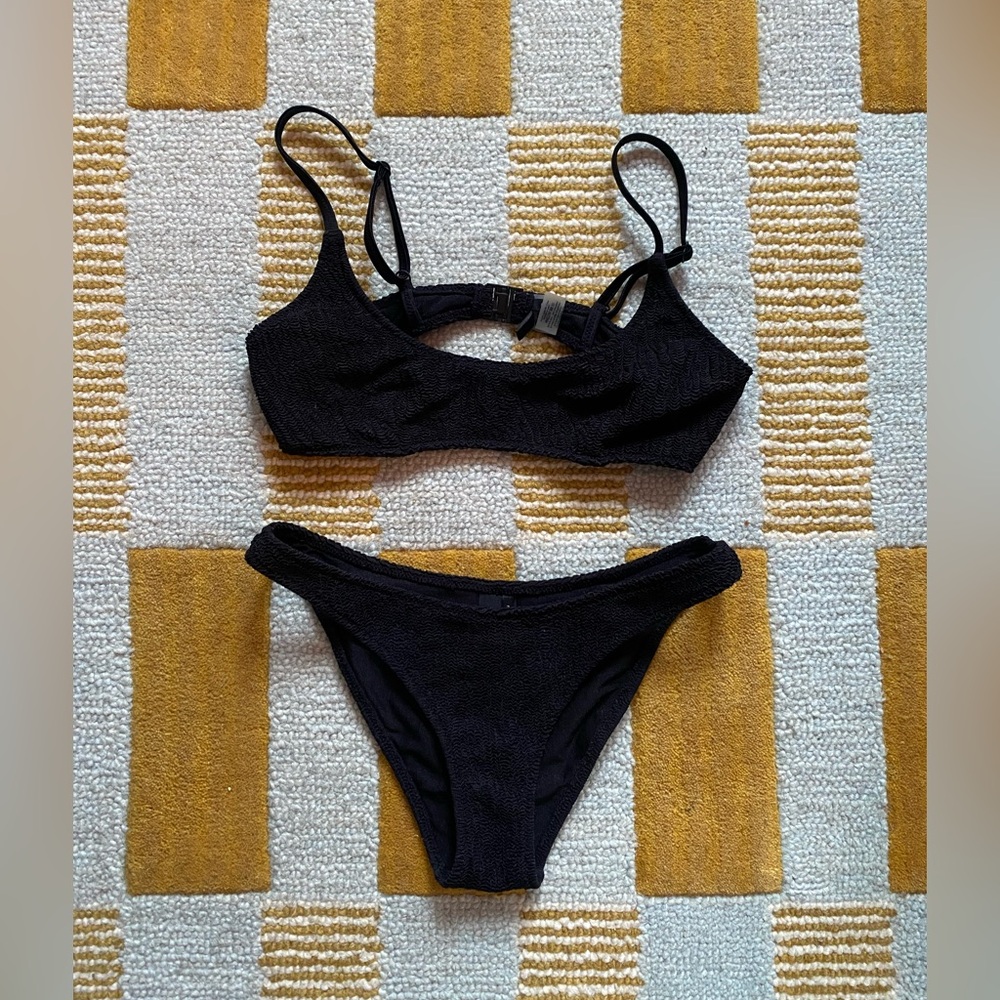 Triangl Bottom